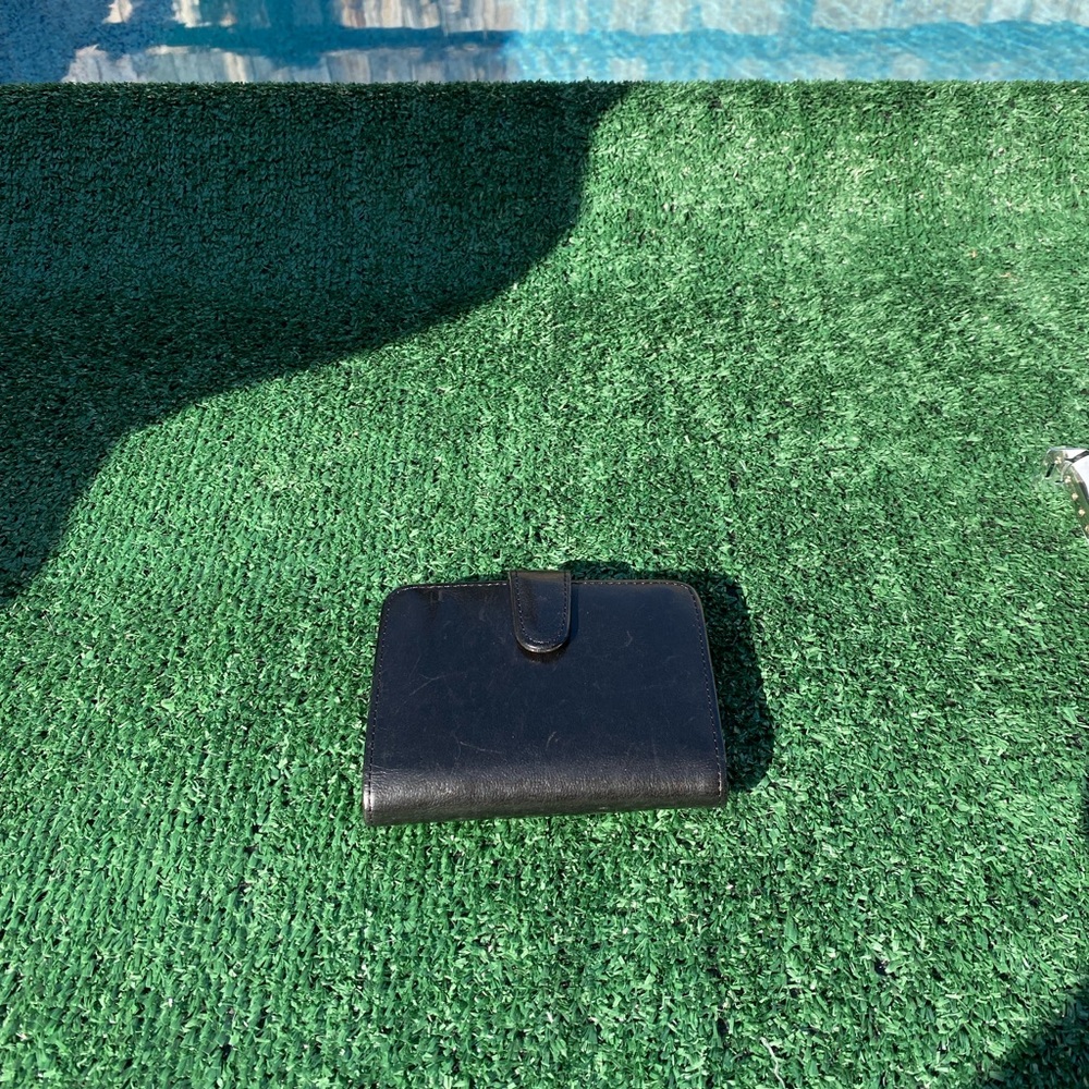 Coach wallet, black